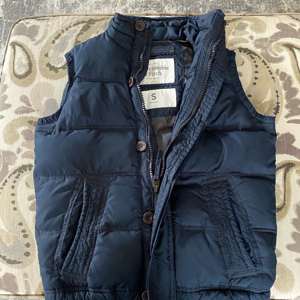 Men’s small Abercrombie Vest